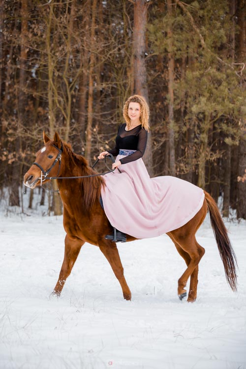 Zima, koń, modelka, sesja fotograficzna, fotograf Tarnobrzeg